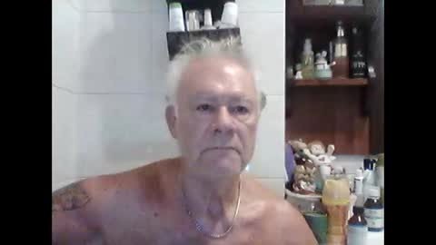 schizzodoro online show from September 23, 3:31 am