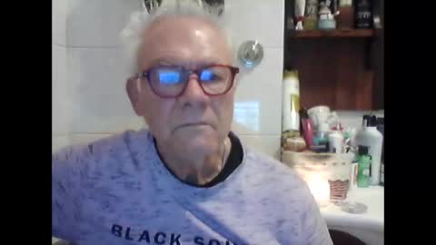 schizzodoro online show from October 17, 2:59 am