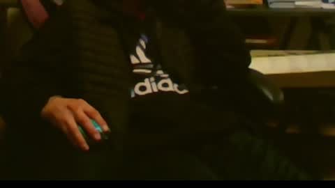 Snapshot of schnico chatting on October 22, 6:40 pm schmidti online show from October 22, 6:40 pm