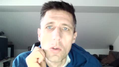 Snapshot of schnuckigeil chatting on January 3, 2:51 pm Dildomen online show from January 3, 2:51 pm