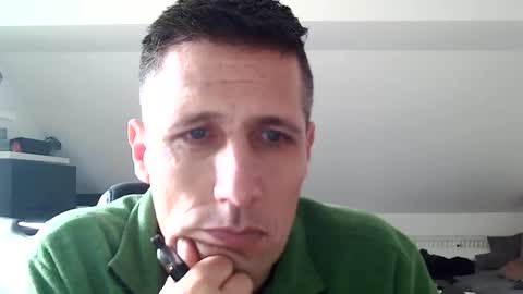 Snapshot of schnuckigeil chatting on February 21, 11:22 am Dildomen online show from February 21, 11:22 am