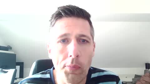 Snapshot of schnuckigeil chatting on March 4, 12:01 pm Dildomen online show from March 4, 12:01 pm