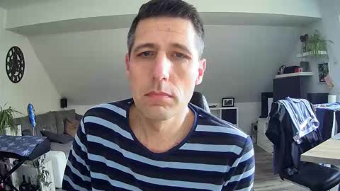 Snapshot of schnuckigeil chatting on February 5, 11:37 am Dildomen online show from February 5, 11:37 am