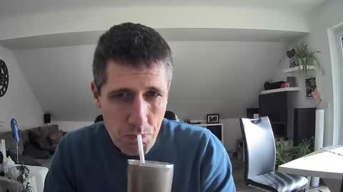 Snapshot of schnuckigeil chatting on February 18, 11:17 am Dildomen online show from February 18, 11:17 am