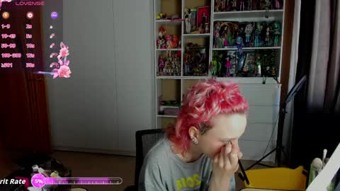 Rina online show from May 18, 7:03 am