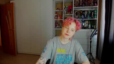 Rina online show from May 20, 7:14 am