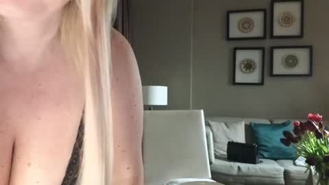 cindy desire online show from March 11, 7:20 pm