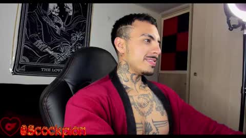 Snapshot of scockpion_ chatting on March 11, 4:10 am Alejandro help me to reach 200 thumps up online show from March 11, 4:10 am