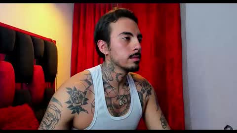 Alejandro help me to reach 200 thumps up online show from March 27, 4:51 am