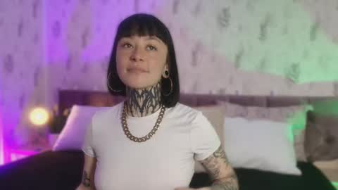 Snapshot of scolw chatting on October 27, 8:13 pm Scolw online show from October 27, 8:13 pm