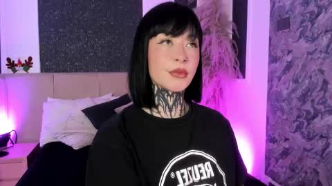 Snapshot of scolw chatting on December 5, 12:14 pm Scolw online show from December 5, 12:14 pm