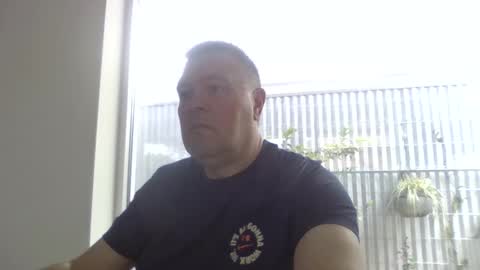 Snapshot of scoobs71 chatting on November 3, 4:14 am Scoobs online show from November 3, 4:14 am