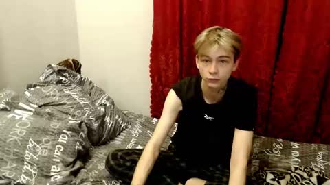 Snapshot of scorpion_250 chatting on October 31, 8:10 pm Scorpion 250 online show from October 31, 8:10 pm