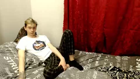 Snapshot of scorpion_250 chatting on November 3, 10:32 pm Scorpion 250 online show from November 3, 10:32 pm