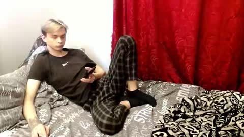 Snapshot of scorpion_250 chatting on November 5, 8:36 am Scorpion 250 online show from November 5, 8:36 am