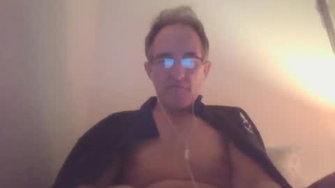 scotchwhieskie online show from December 23, 11:06 pm