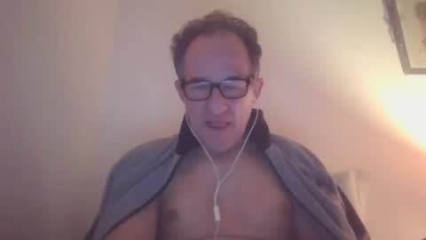 scotchwhieskie online show from January 1, 10:56 pm