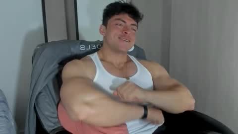 Snapshot of scott__miller chatting on October 15, 3:06 am scott__miller online show from October 15, 3:06 am