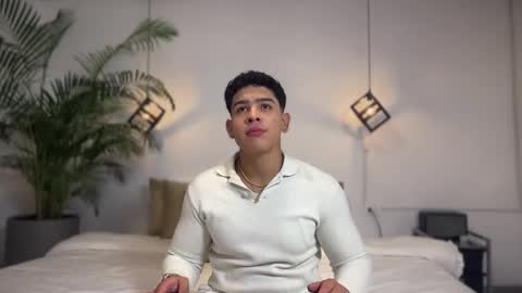 Andrew Flintt online show from September 23, 3:20 am