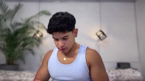 Andrew Flintt online show from September 26, 4:38 am