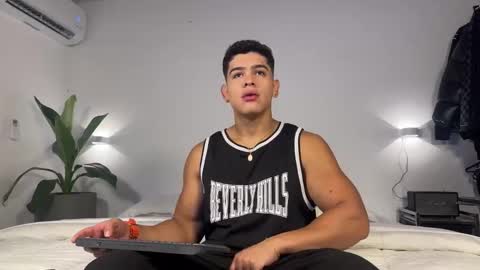 Andrew Flintt online show from November 21, 12:15 pm