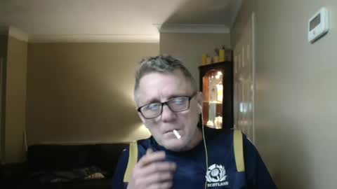 James online show from December 23, 7:52 pm