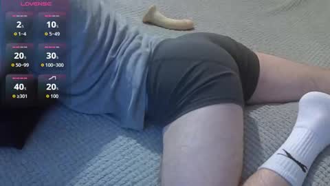 scottyboyyy94 online show from February 19, 8:49 pm