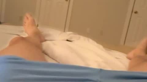 Snapshot of scottyla3107 chatting on April 7, 3:18 am scottyla3107 online show from April 7, 3:18 am