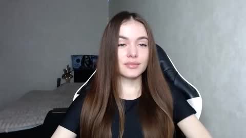 scratc_h online show from January 7, 8:10 pm