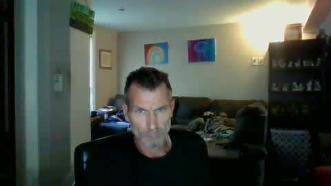 GettOffMyLawn online show from September 27, 5:40 pm