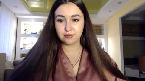 Snapshot of sea_cocktail chatting on December 6, 1:11 pm Elizabeth  online show from December 6, 1:11 pm