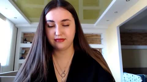 Snapshot of sea_cocktail chatting on February 27, 10:59 am Elizabeth  online show from February 27, 10:59 am