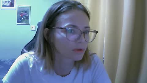 SEA Dream online show from October 6, 4:43 am