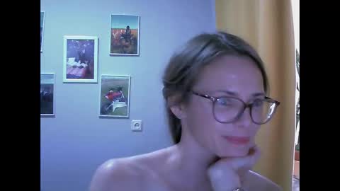 SEA Dream online show from October 22, 8:14 am