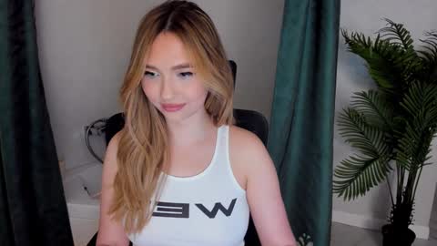 Kate online show from December 4, 9:13 pm