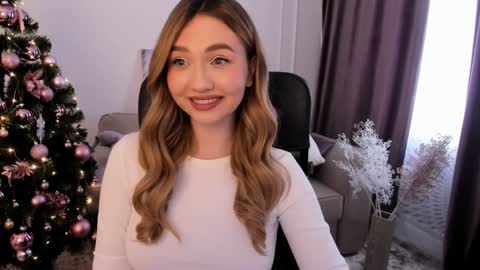 Snapshot of seaebreeze chatting on December 7, 7:16 am Kate online show from December 7, 7:16 am