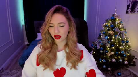 Kate online show from December 8, 11:35 am