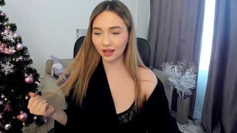 Kate online show from December 18, 6:43 am