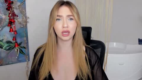 Snapshot of seaebreeze chatting on January 14, 4:15 am Kate online show from January 14, 4:15 am