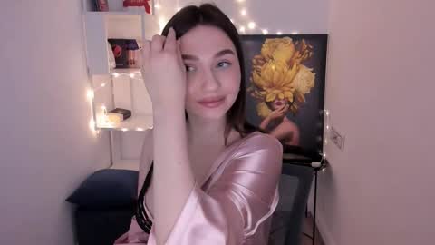 Kate online show from February 23, 6:39 am