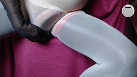 seamlessly online show from December 14, 9:51 am