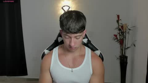 Sean online show from June 2, 9:06 pm