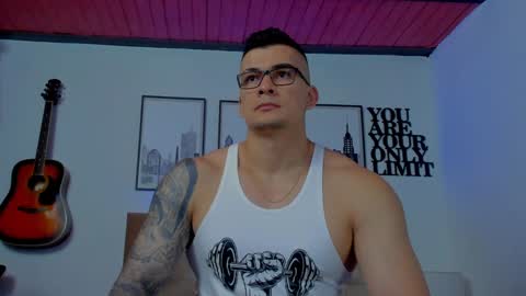 Sean Carrera online show from December 31, 4:46 pm