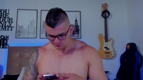 Sean Carrera online show from September 18, 2:57 am