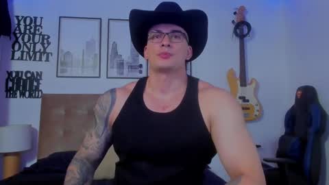 Sean Carrera online show from December 2, 3:12 am