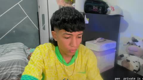 Sean Scoth online show from December 21, 9:36 pm