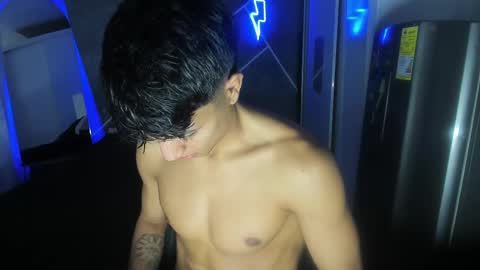 Sean Scoth online show from March 2, 12:09 am