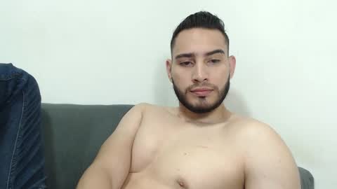 Snapshot of seank_noszka chatting on December 27, 1:18 pm seank_noszka online show from December 27, 1:18 pm