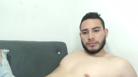 Snapshot of seank_noszka chatting on February 18, 8:03 pm seank_noszka online show from February 18, 8:03 pm