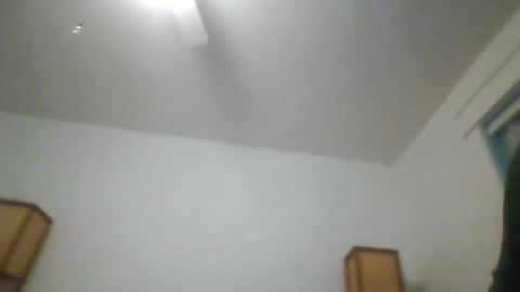 seanlovestocum online show from April 20, 11:13 am